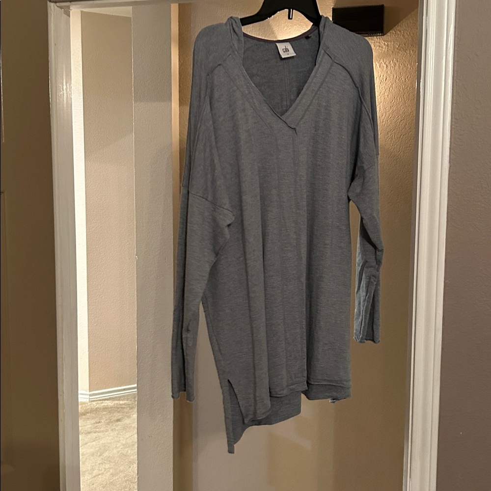 CAbi Limited Edition Easy Hoodie | Pullover | Tunic Style Number 3129 - Picture 2 of 5